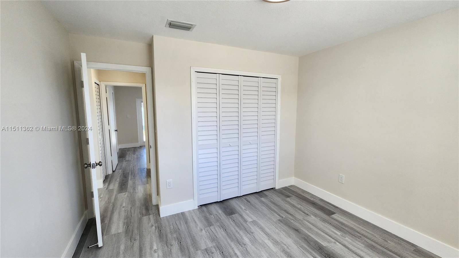 BISCAYNE PATIO HOMES - Residential