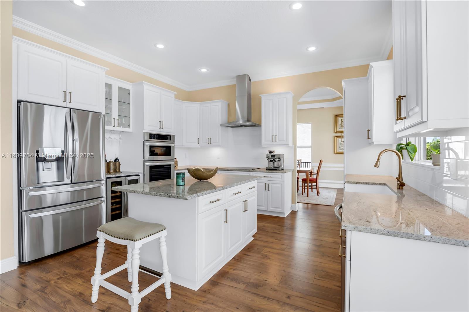 19239 SW 54th St, Miramar, FL, 33029/$1,550,000 4 19239 SW 54th St