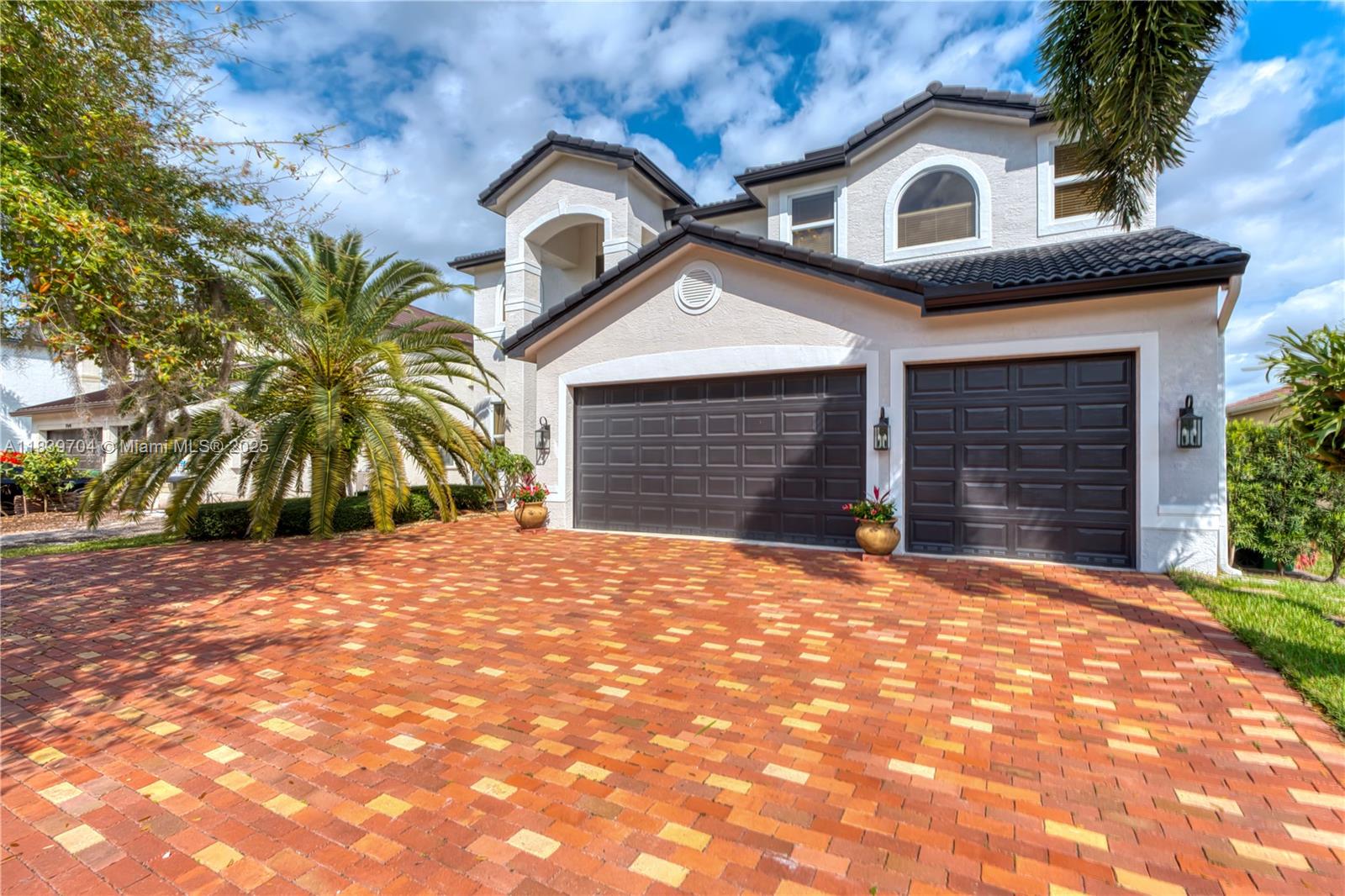 19239 SW 54th St, Miramar, FL, 33029/$1,550,000 2 19239 SW 54th St