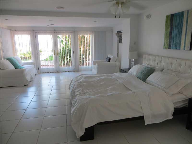 LAUDERDALE BEACH 4-2 B - Residential