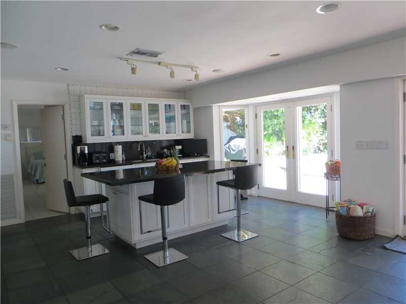 LAUDERDALE BEACH 4-2 B - Residential