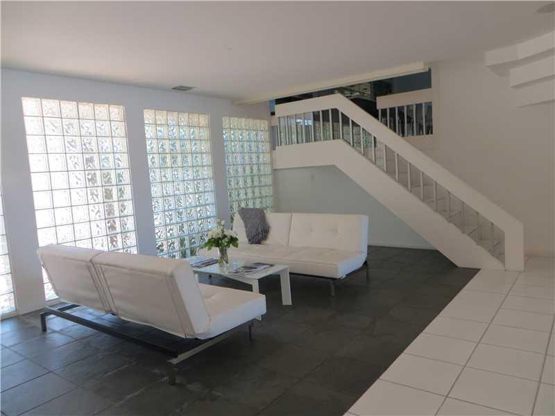 LAUDERDALE BEACH 4-2 B - Residential