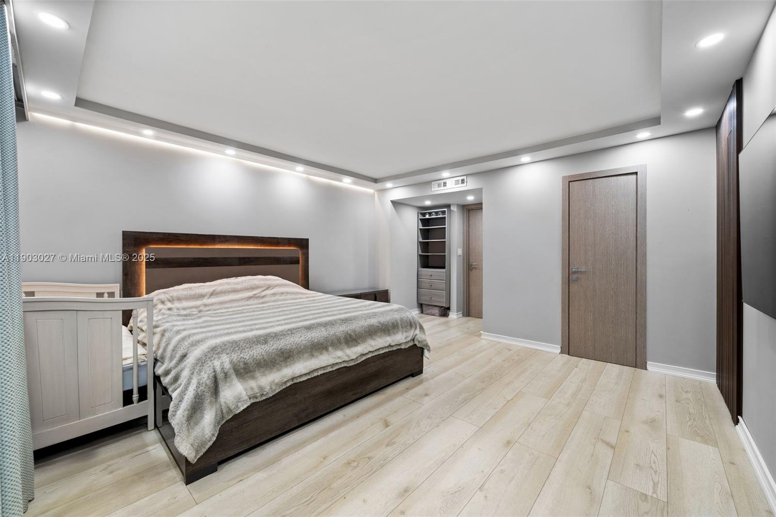 DESOTO PARK NORTH CONDO - Residential