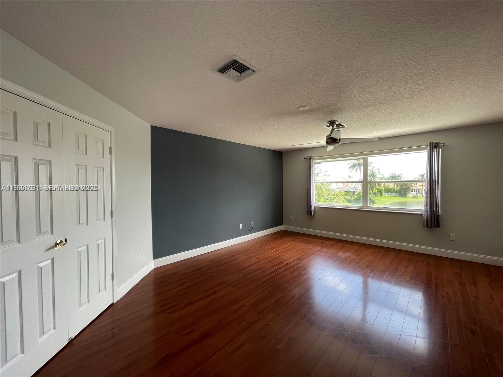 BOCA WINDS PAR E - Residential Lease