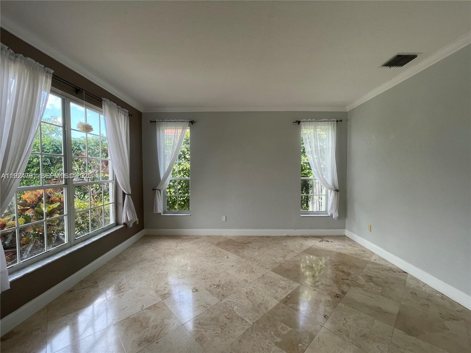 BOCA WINDS PAR E - Residential Lease