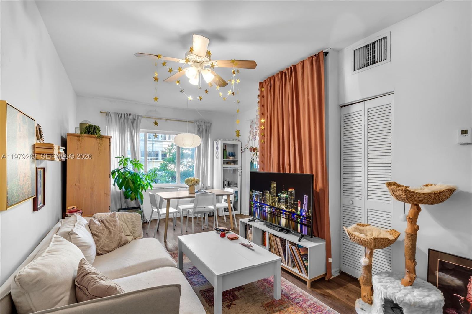 JASMINE CONDO - Residential