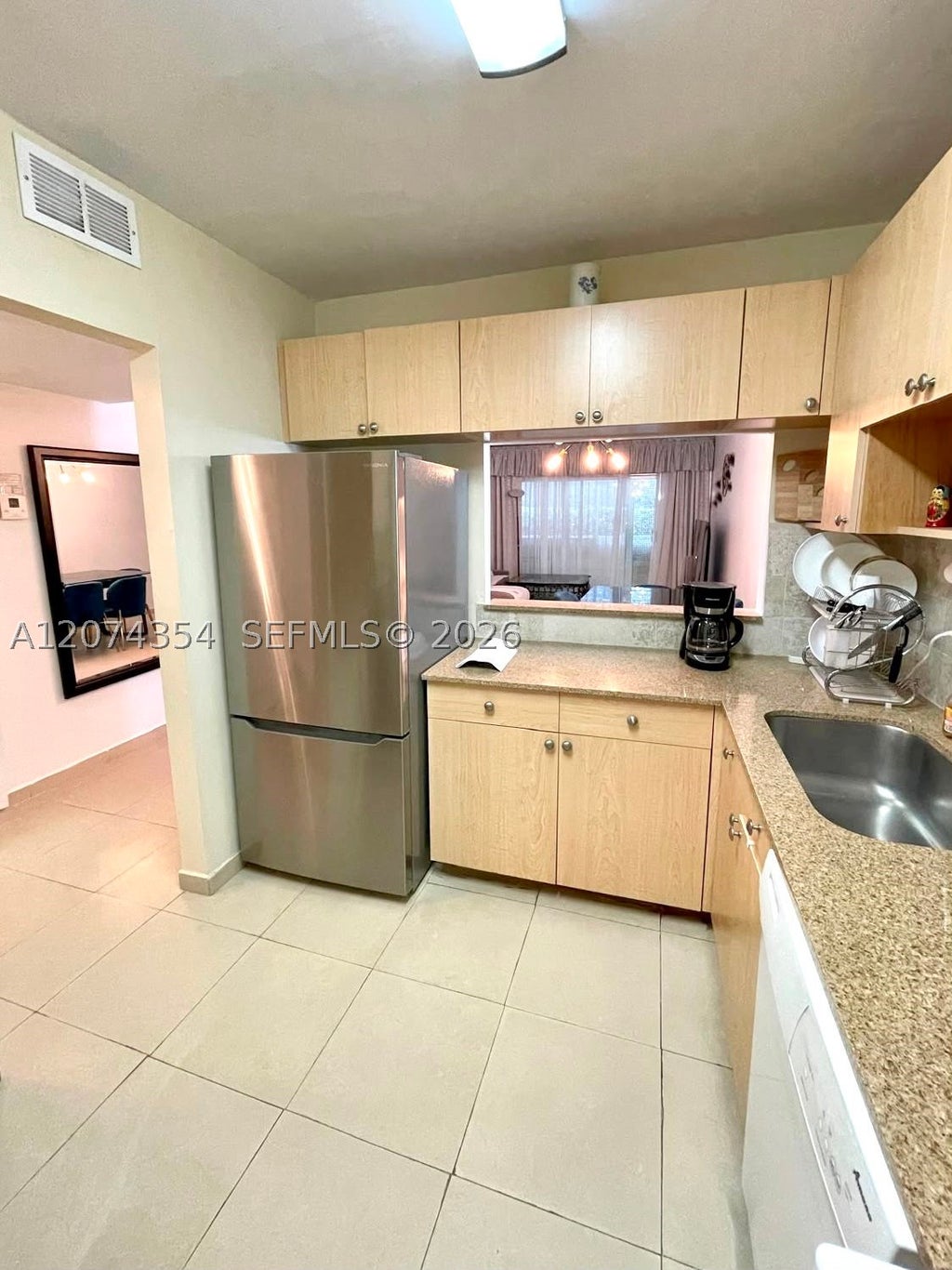 Photo of 981 Hillcrest Ct #115, Hollywood, FL 33021 (MLS # A12074354)