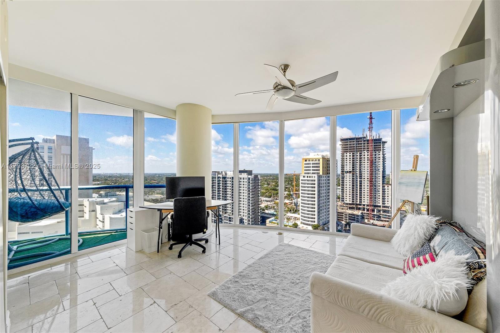 LAS OLAS RIVER HOUSE COND - Residential