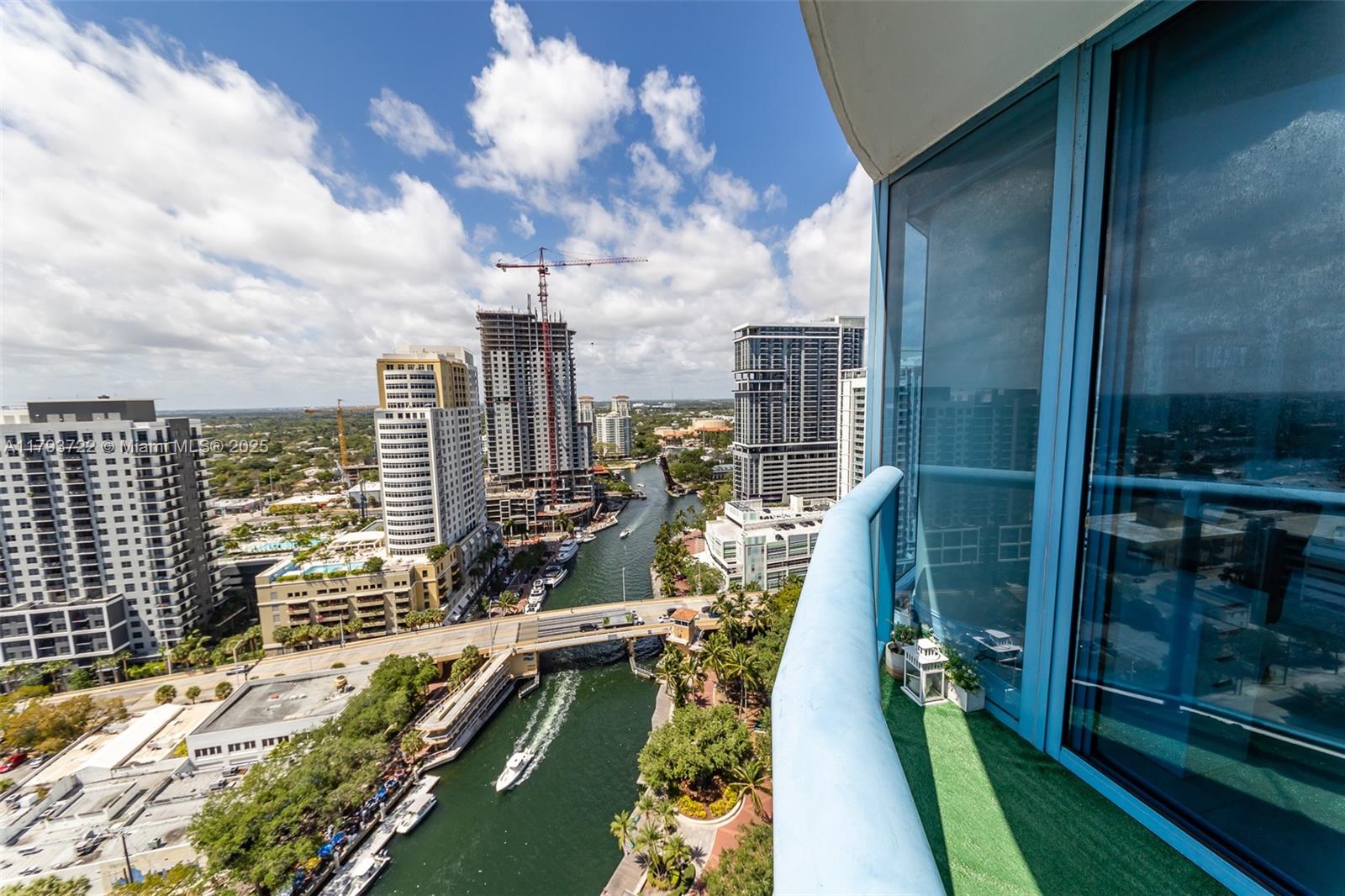LAS OLAS RIVER HOUSE COND - Residential