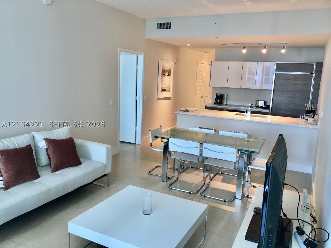 1100 S Miami Ave 811