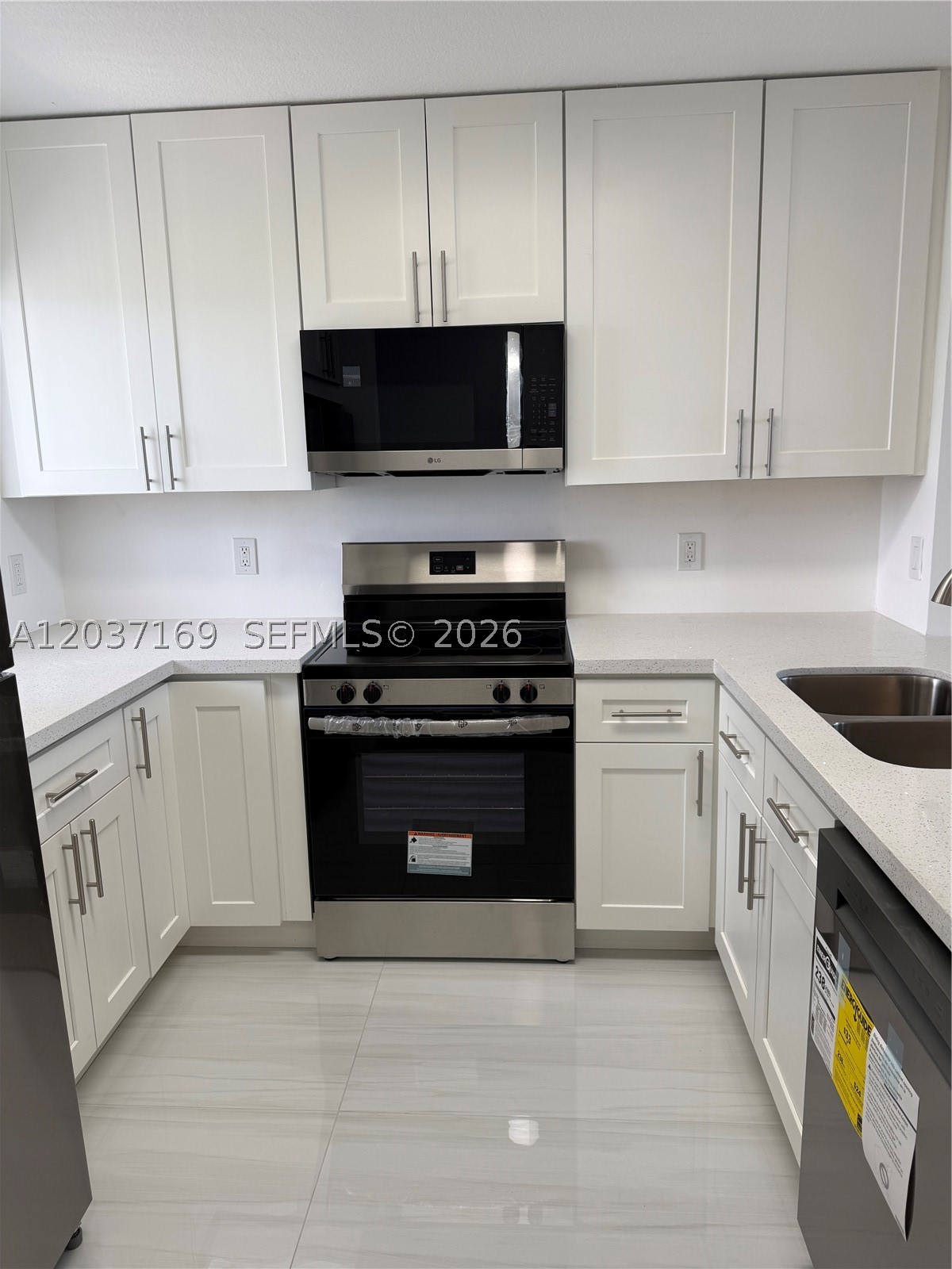 8710 N Sherman Cir 506