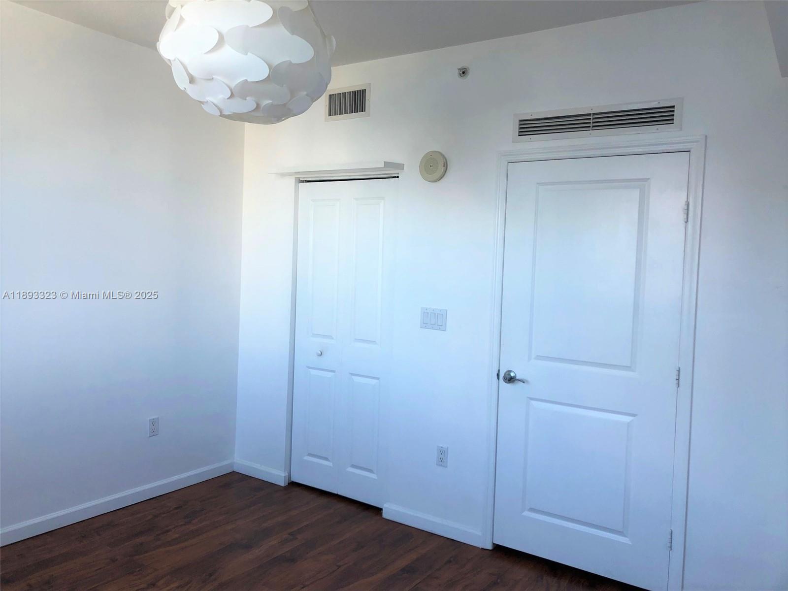 360 CONDO A - Residential Lease