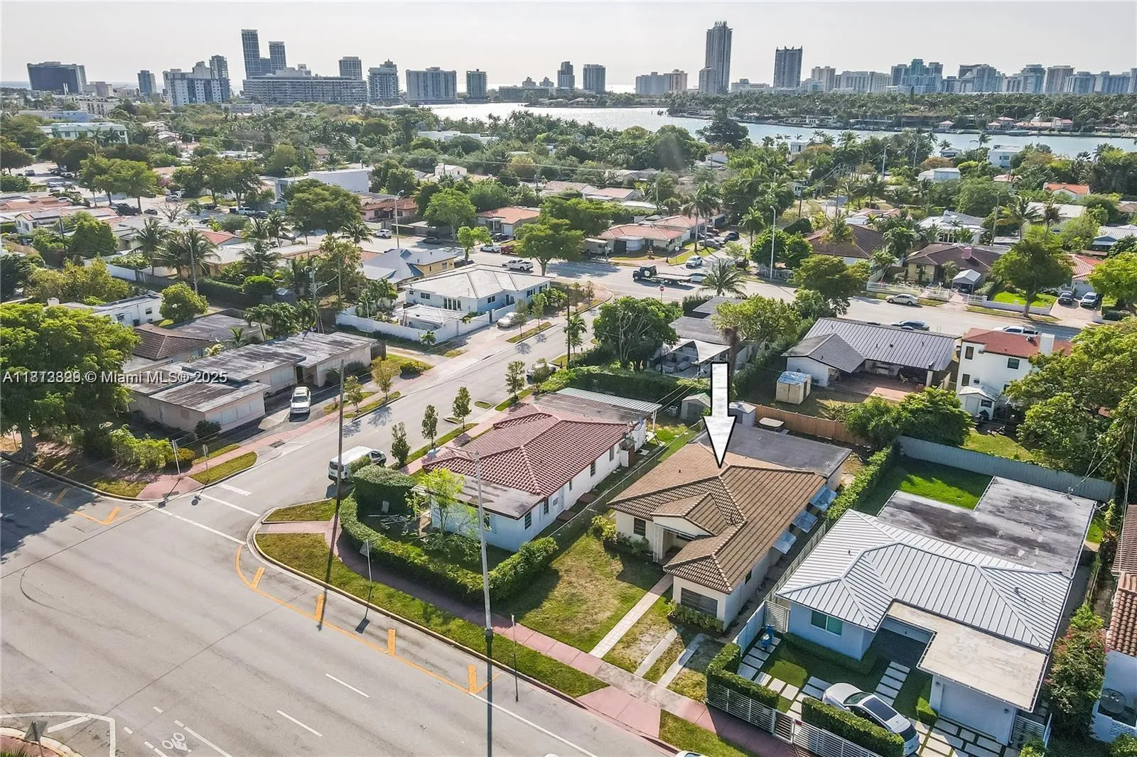 Miami Beach, Florida 33141, United States, ,1 BathroomBathrooms,Residential,Active,142328 Miami Beach, Florida 33141, United States, ,1 BathroomBathrooms,Residential,Active,142328