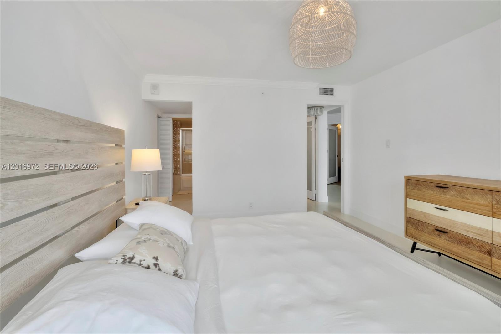 THE RIVIERA CONDO - Residential Lease