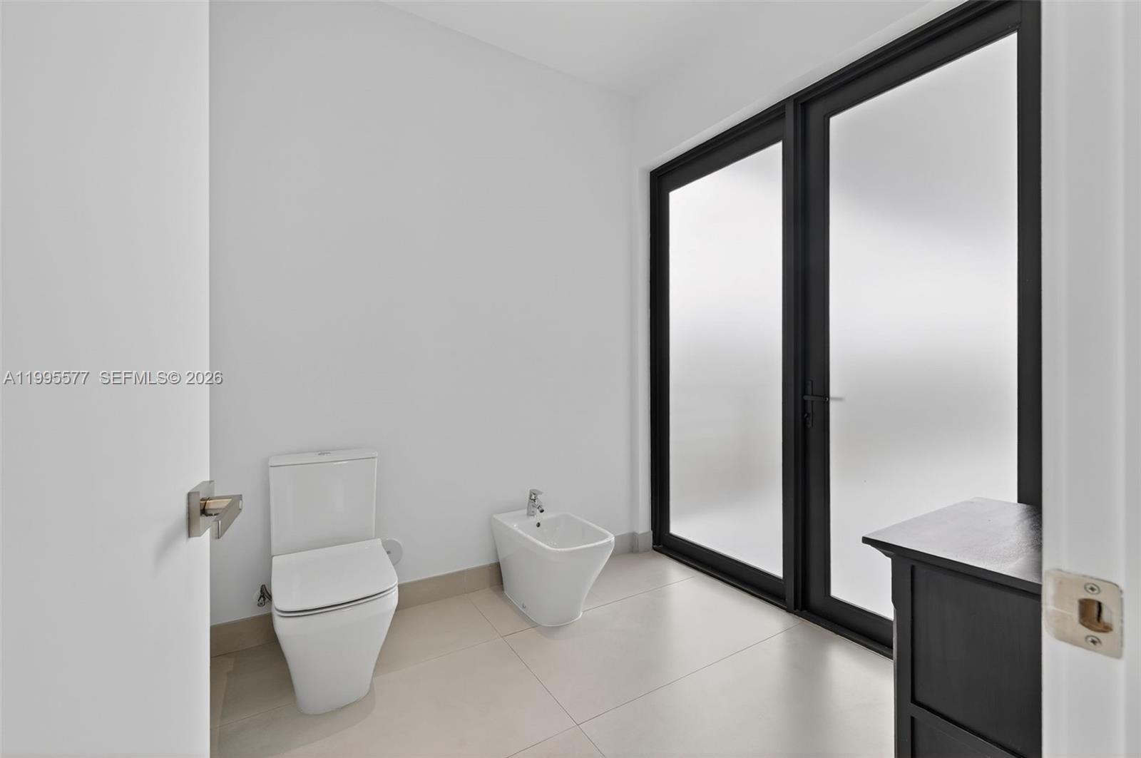 WESTON ESTATES - Residential