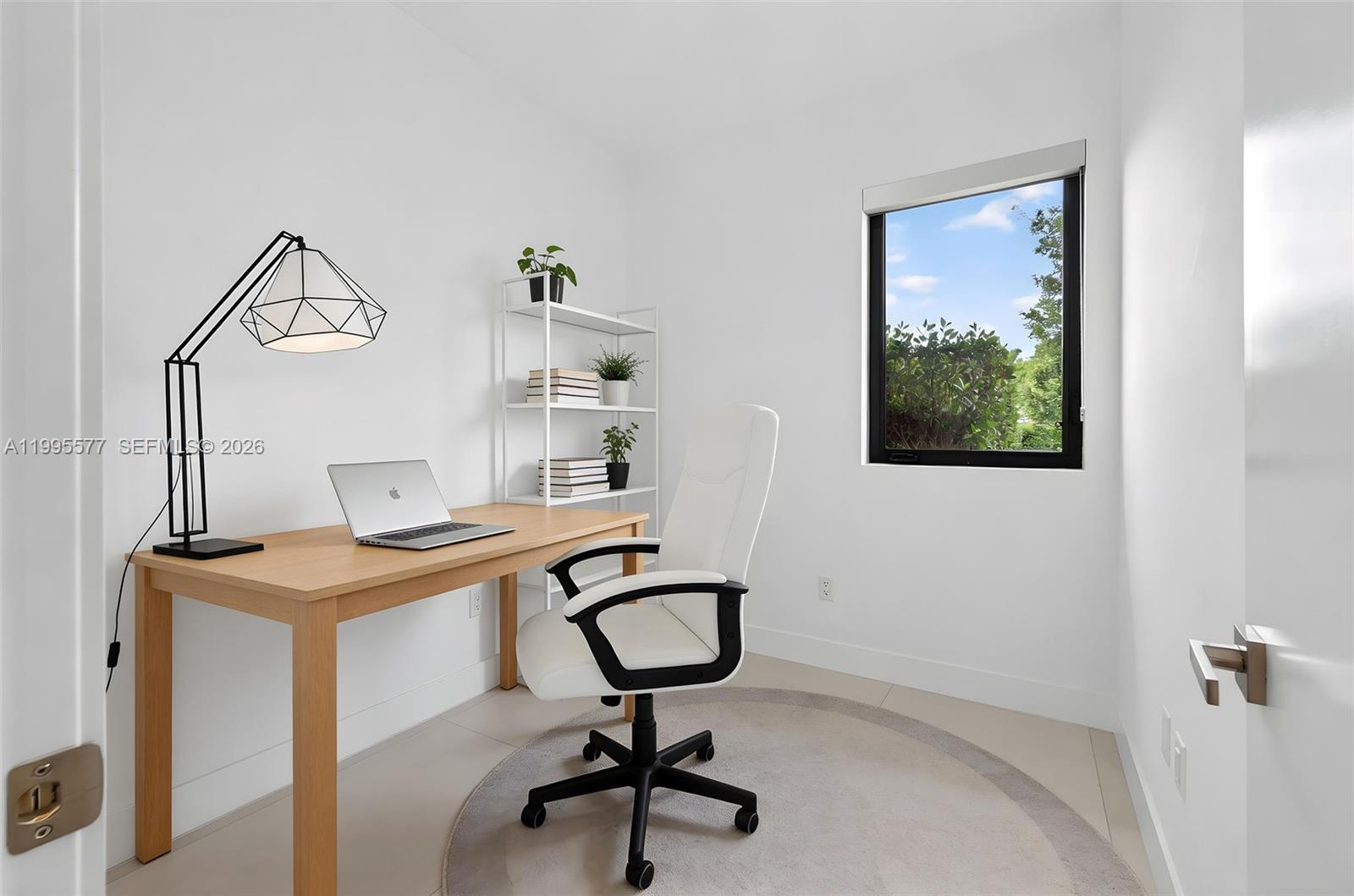 WESTON ESTATES - Residential