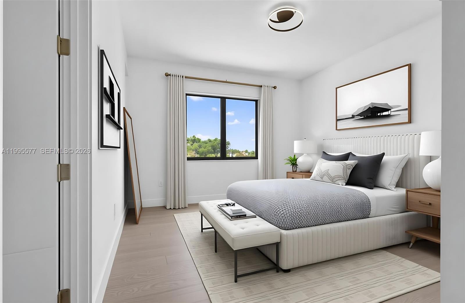 WESTON ESTATES - Residential