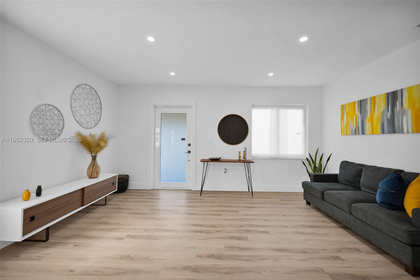 FAIRLAWN - Residential Lease