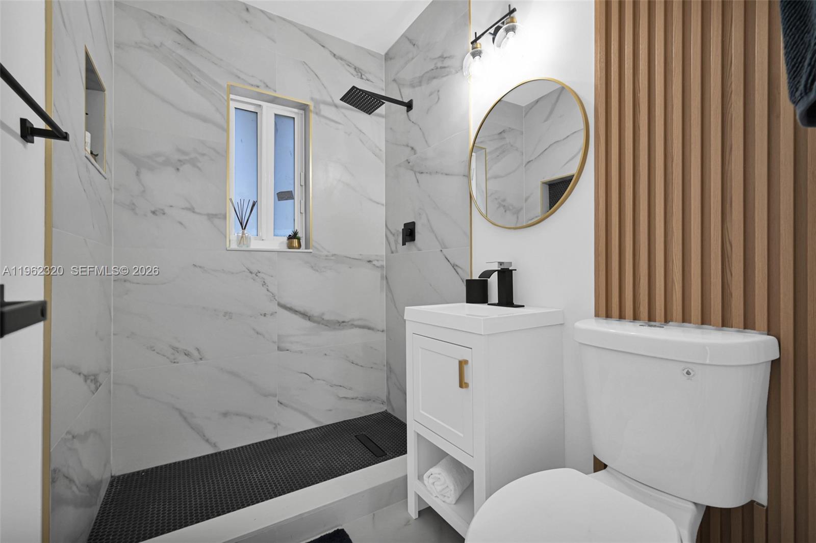 FAIRLAWN - Residential Lease