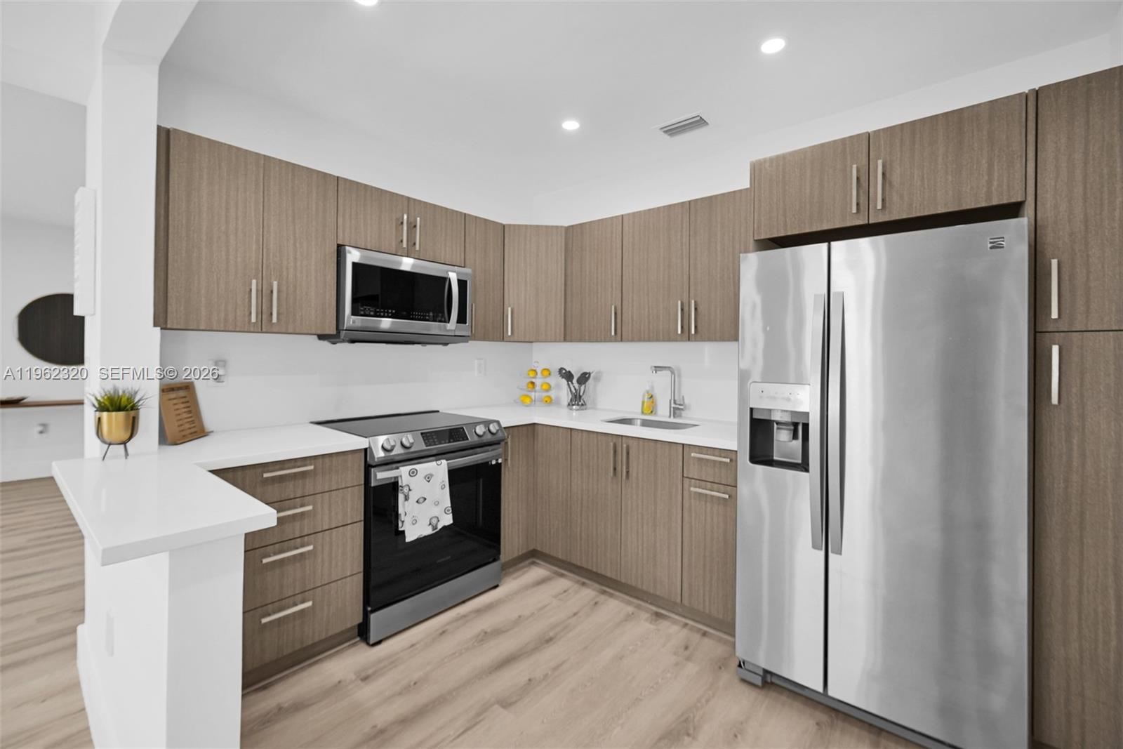 FAIRLAWN - Residential Lease