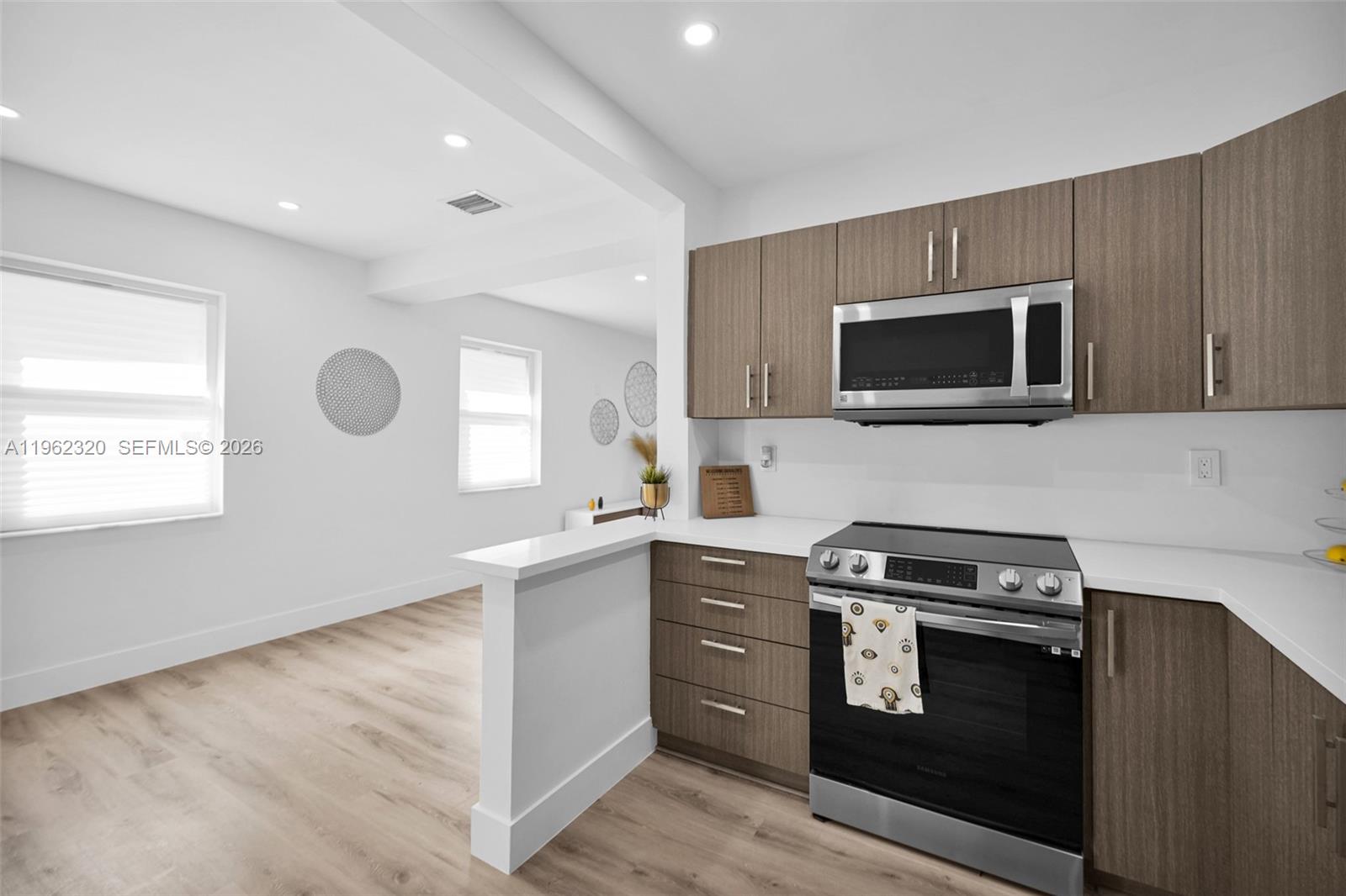 FAIRLAWN - Residential Lease