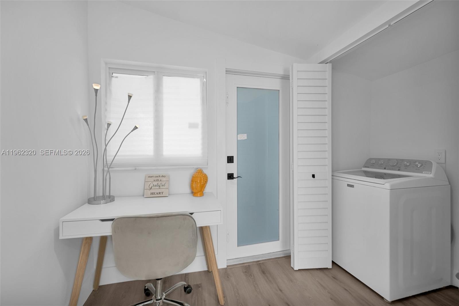 FAIRLAWN - Residential Lease