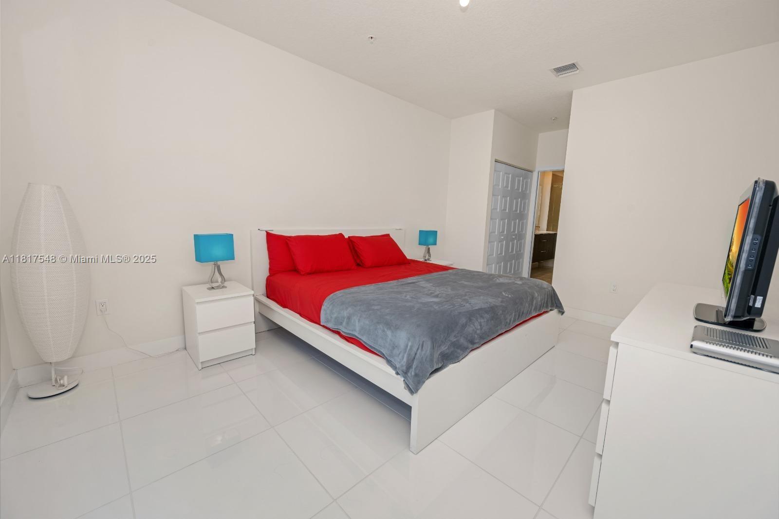 URBANA AT THE RESIDENCES - Residential Lease