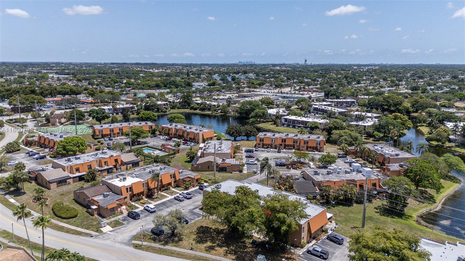 WESTVIEW CONDOMINIUM NO T - Residential