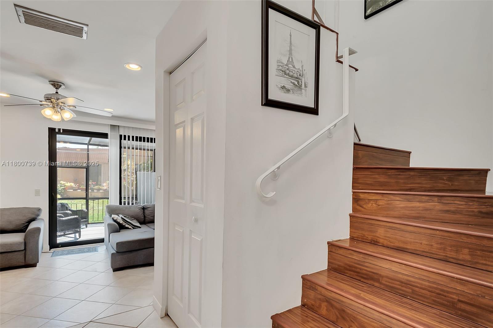 WESTVIEW CONDOMINIUM NO T - Residential