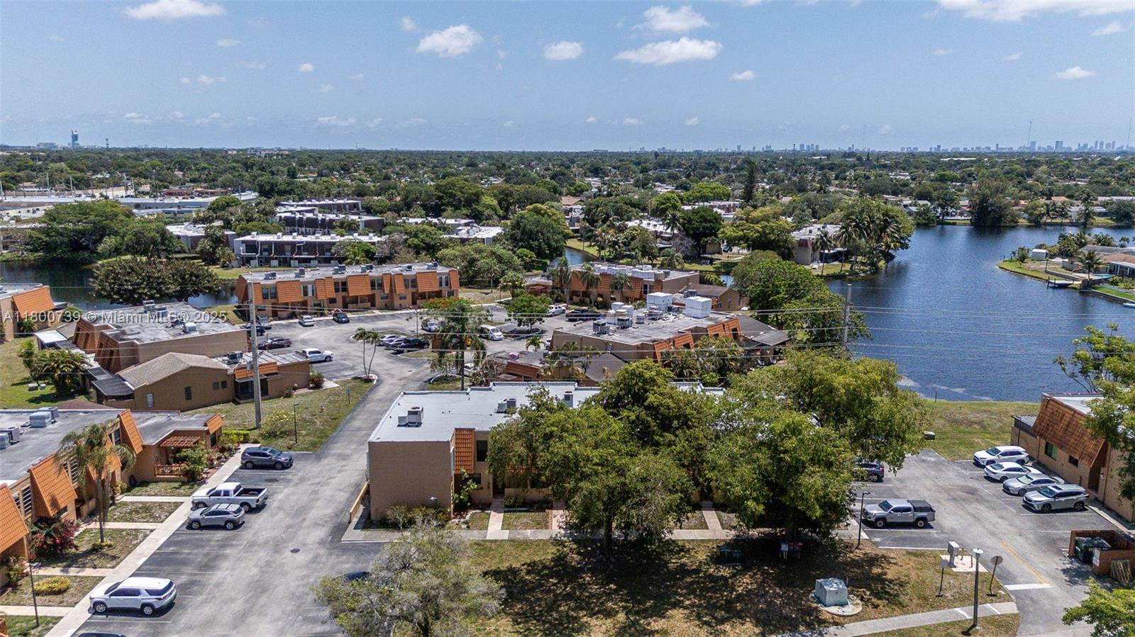 WESTVIEW CONDOMINIUM NO T - Residential