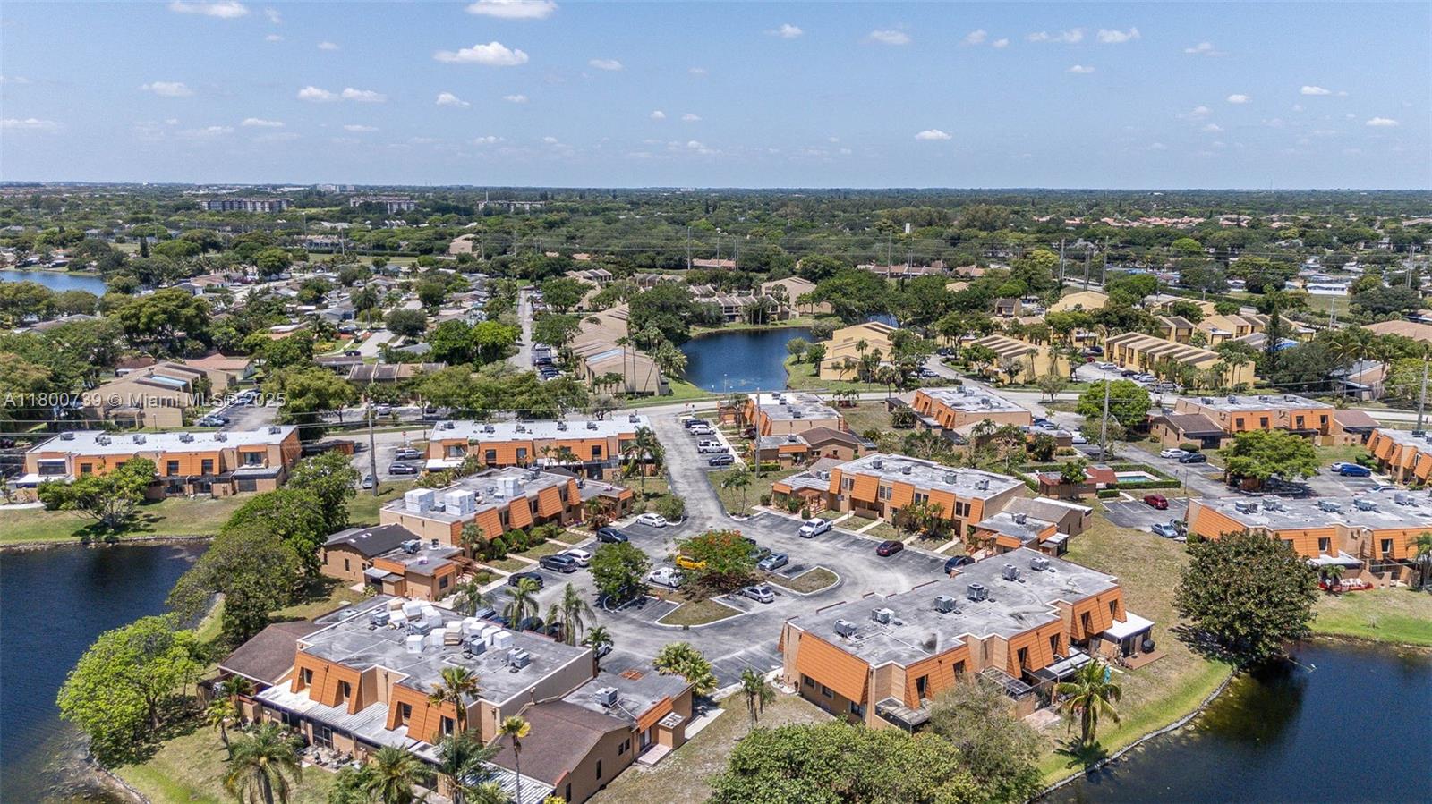 WESTVIEW CONDOMINIUM NO T - Residential