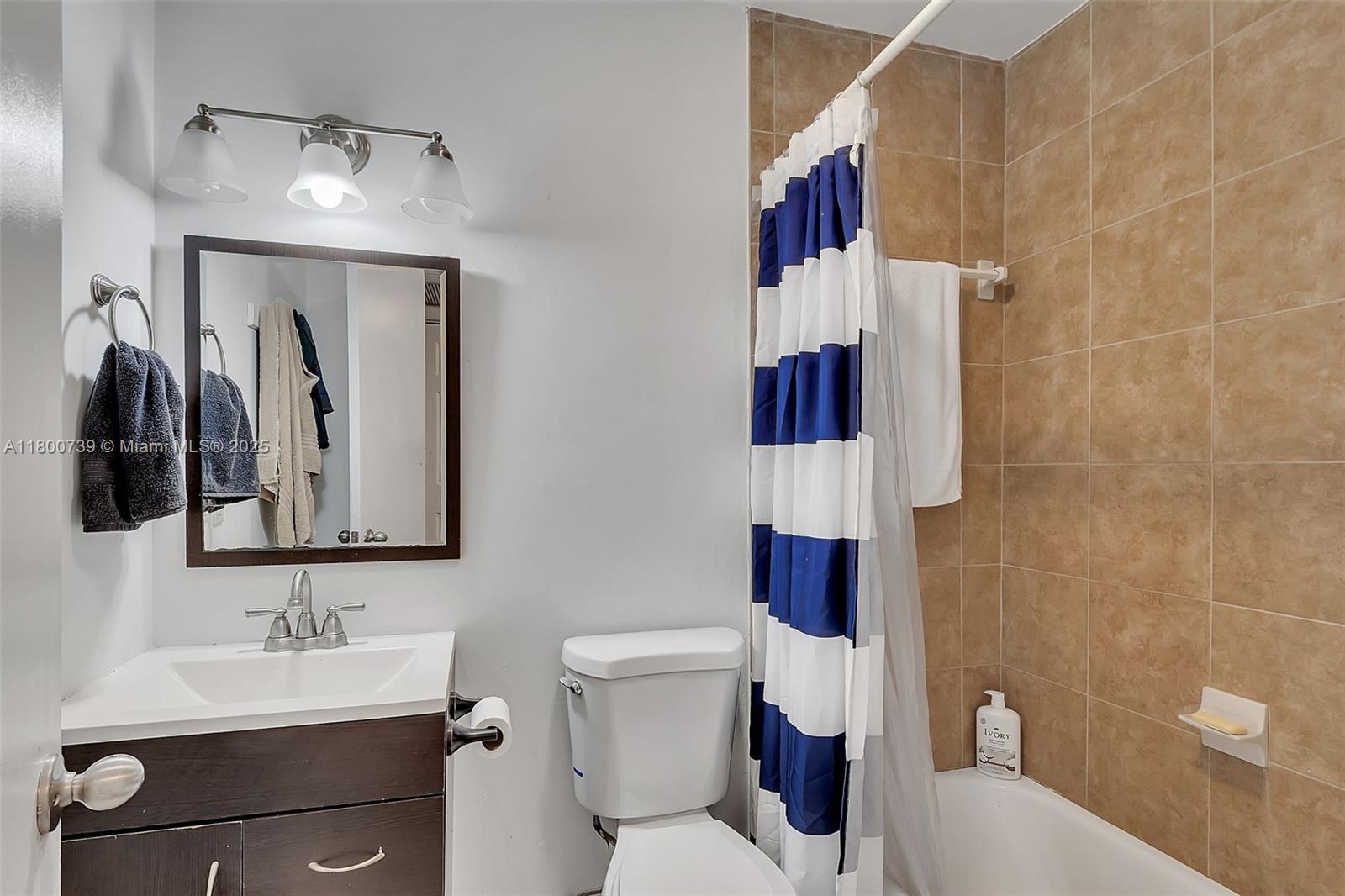 WESTVIEW CONDOMINIUM NO T - Residential