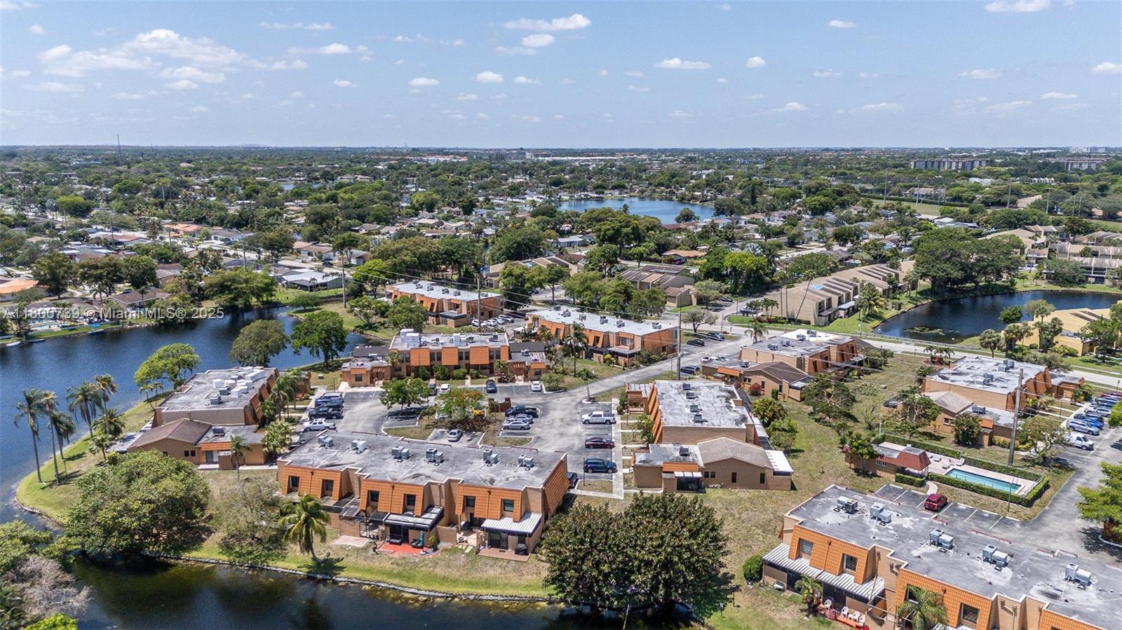 WESTVIEW CONDOMINIUM NO T - Residential