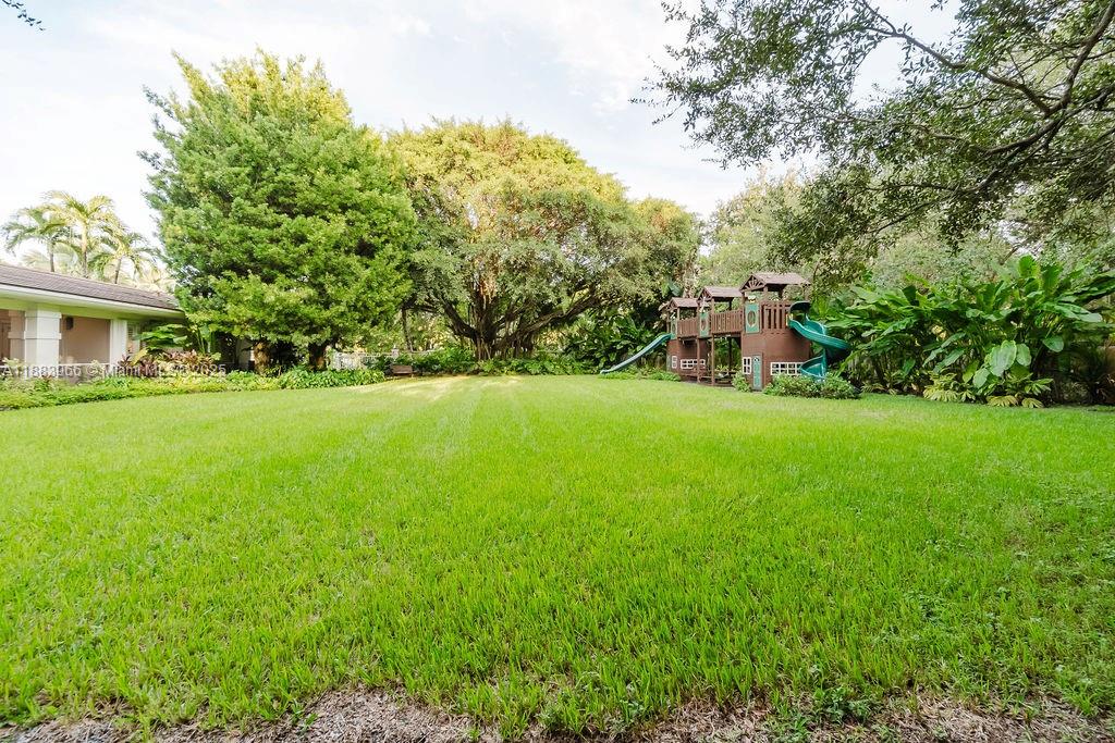 HELMS COUNTRY ESTATES ADD - Residential