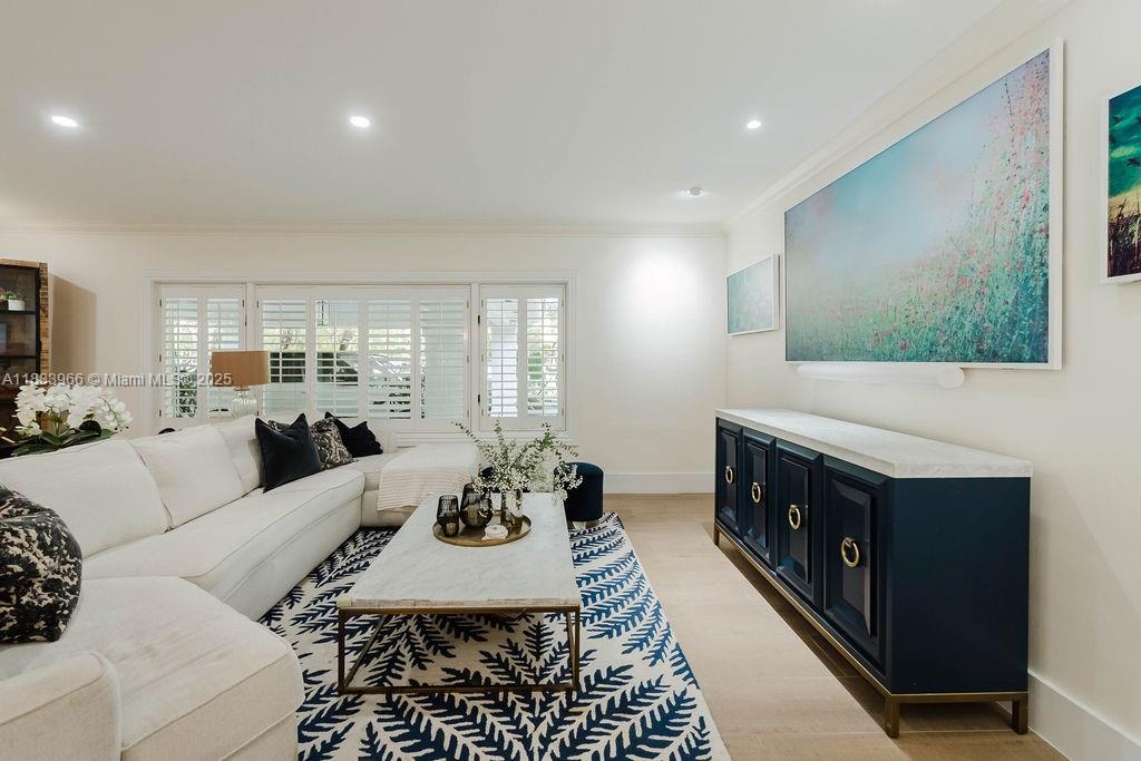 HELMS COUNTRY ESTATES ADD - Residential