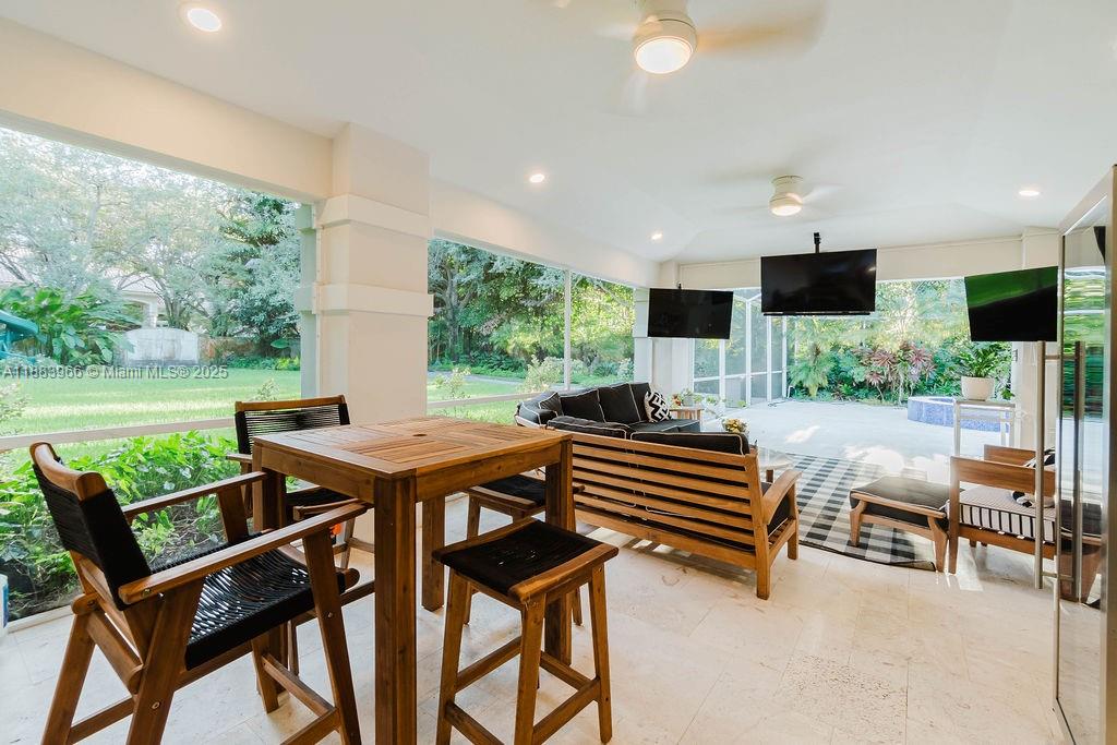 HELMS COUNTRY ESTATES ADD - Residential