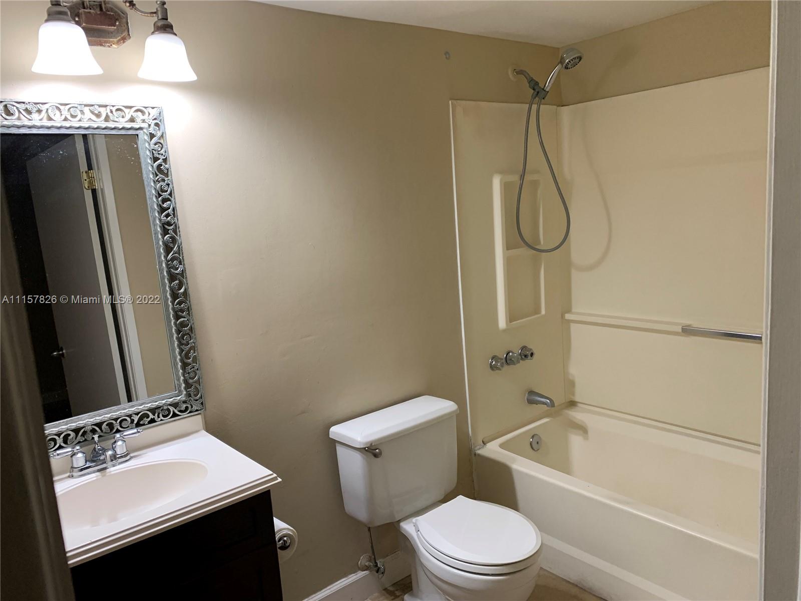 MIRASSOU CONDO - Residential Lease