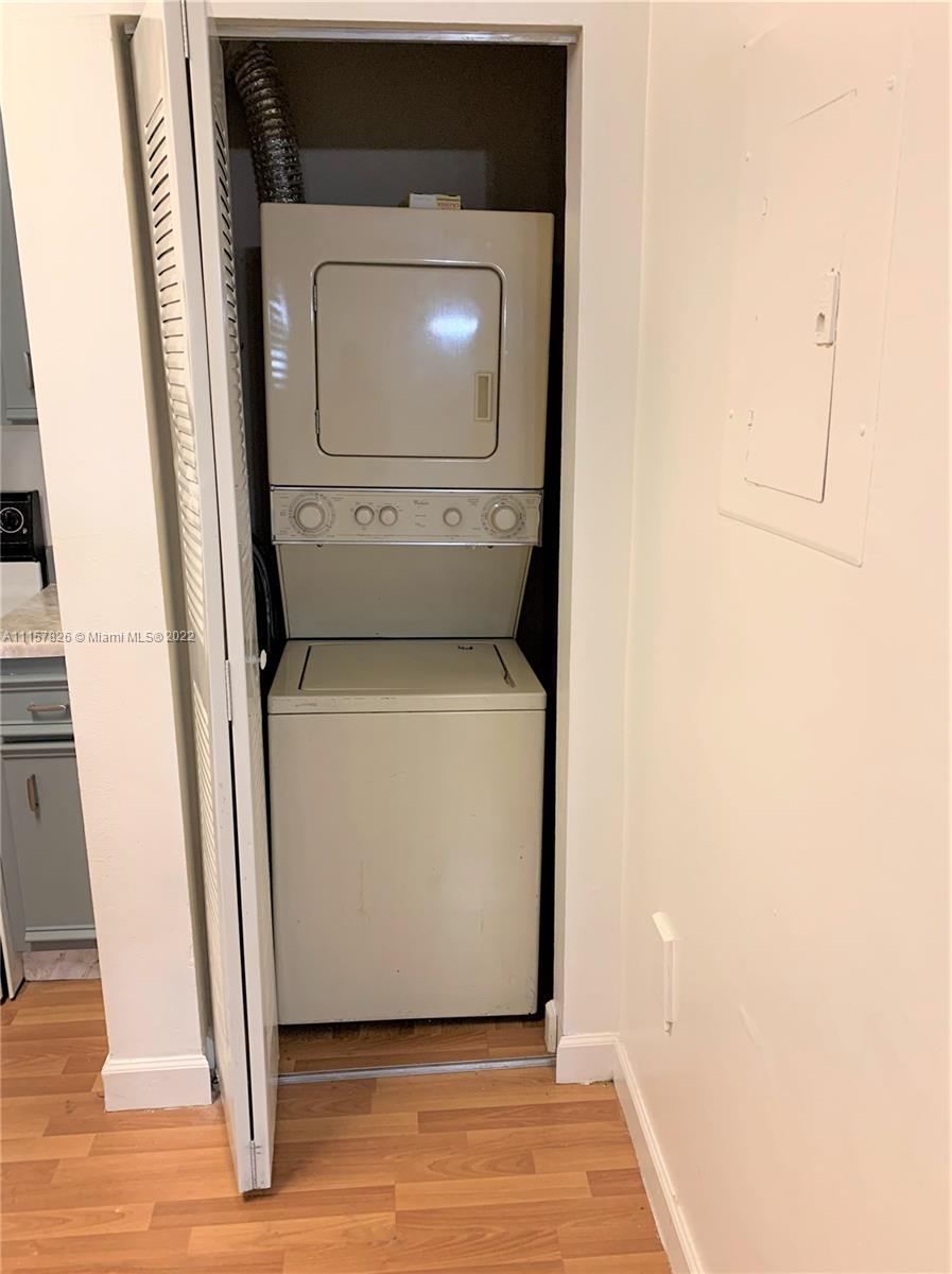 MIRASSOU CONDO - Residential Lease