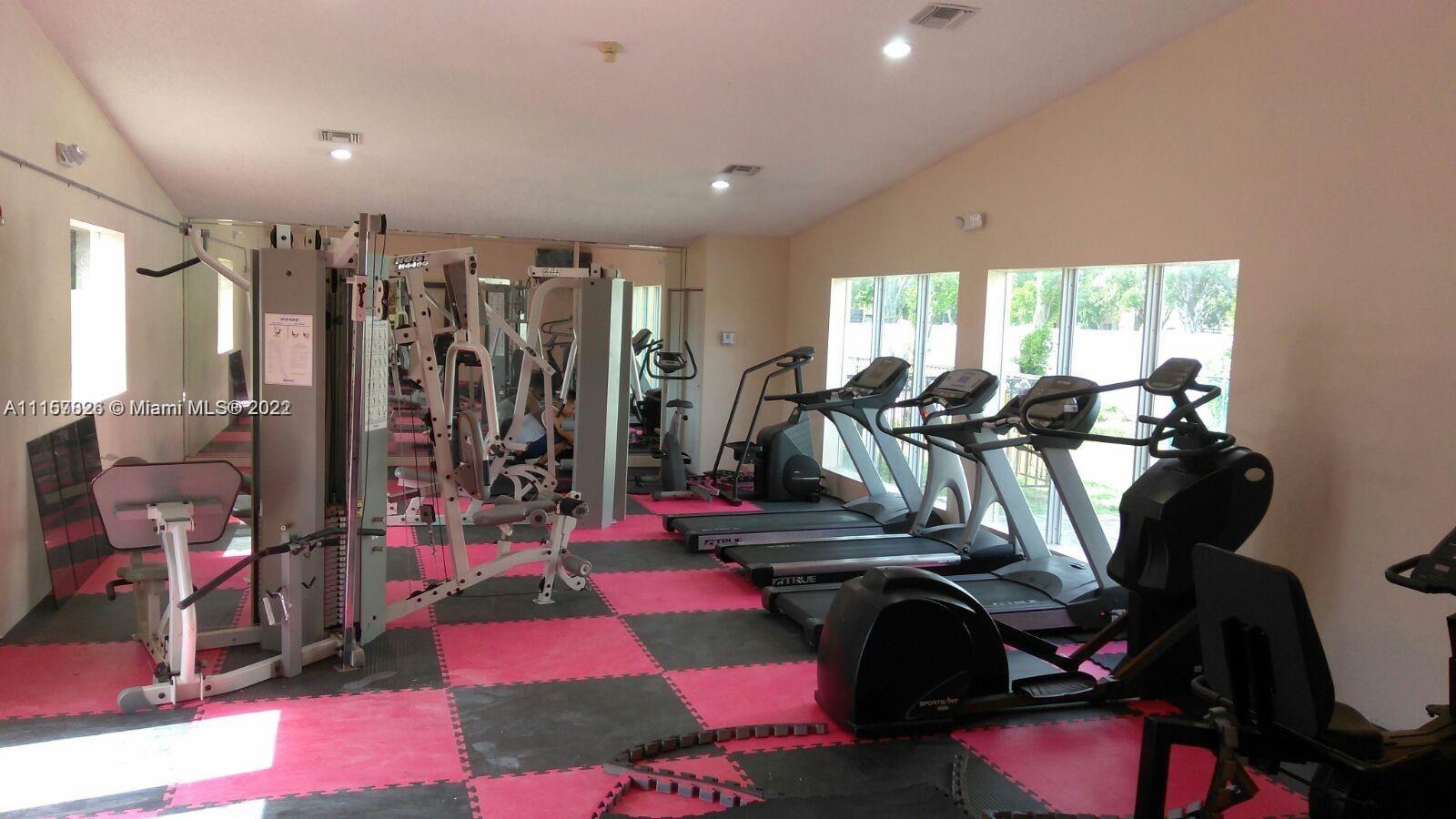 MIRASSOU CONDO - Residential Lease