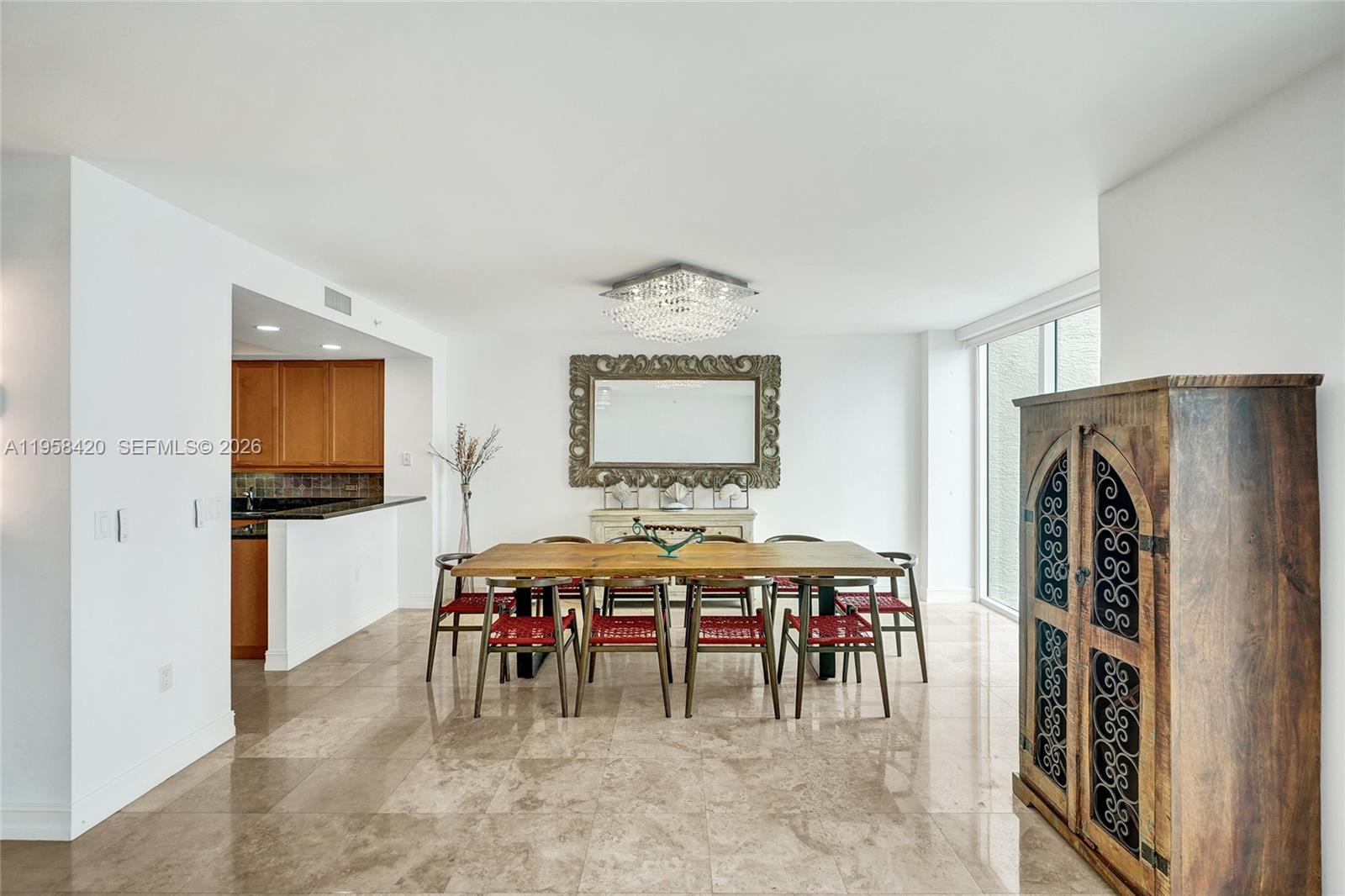 THE PENINSULA CONDO - Residential