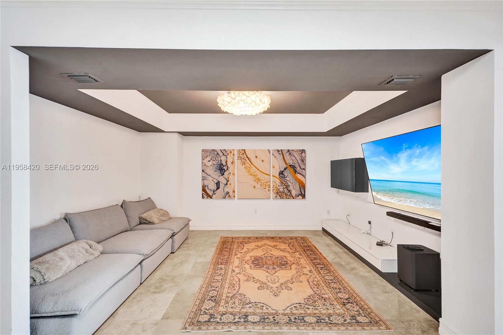 THE PENINSULA CONDO - Residential