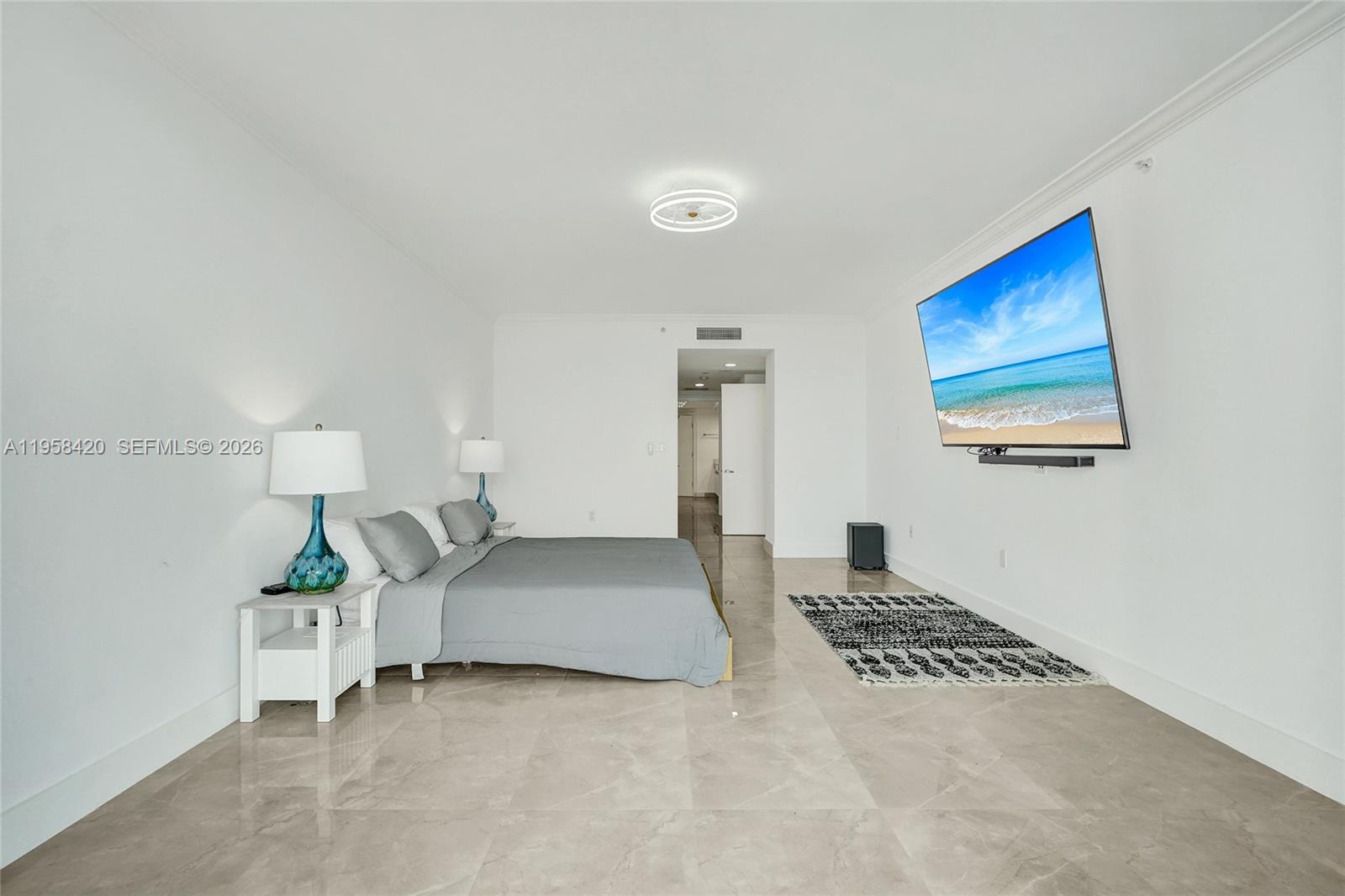 THE PENINSULA CONDO - Residential