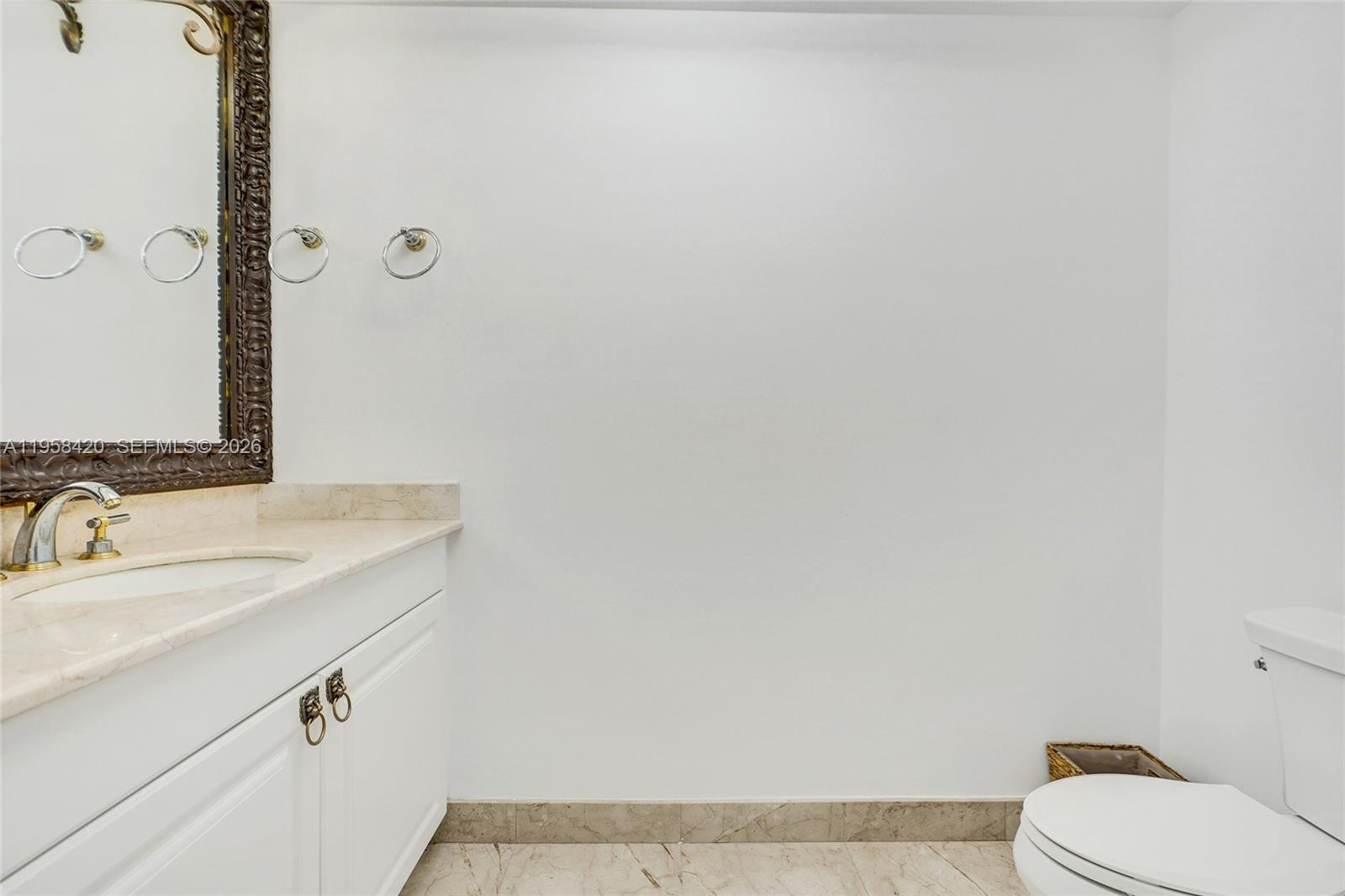 THE PENINSULA CONDO - Residential