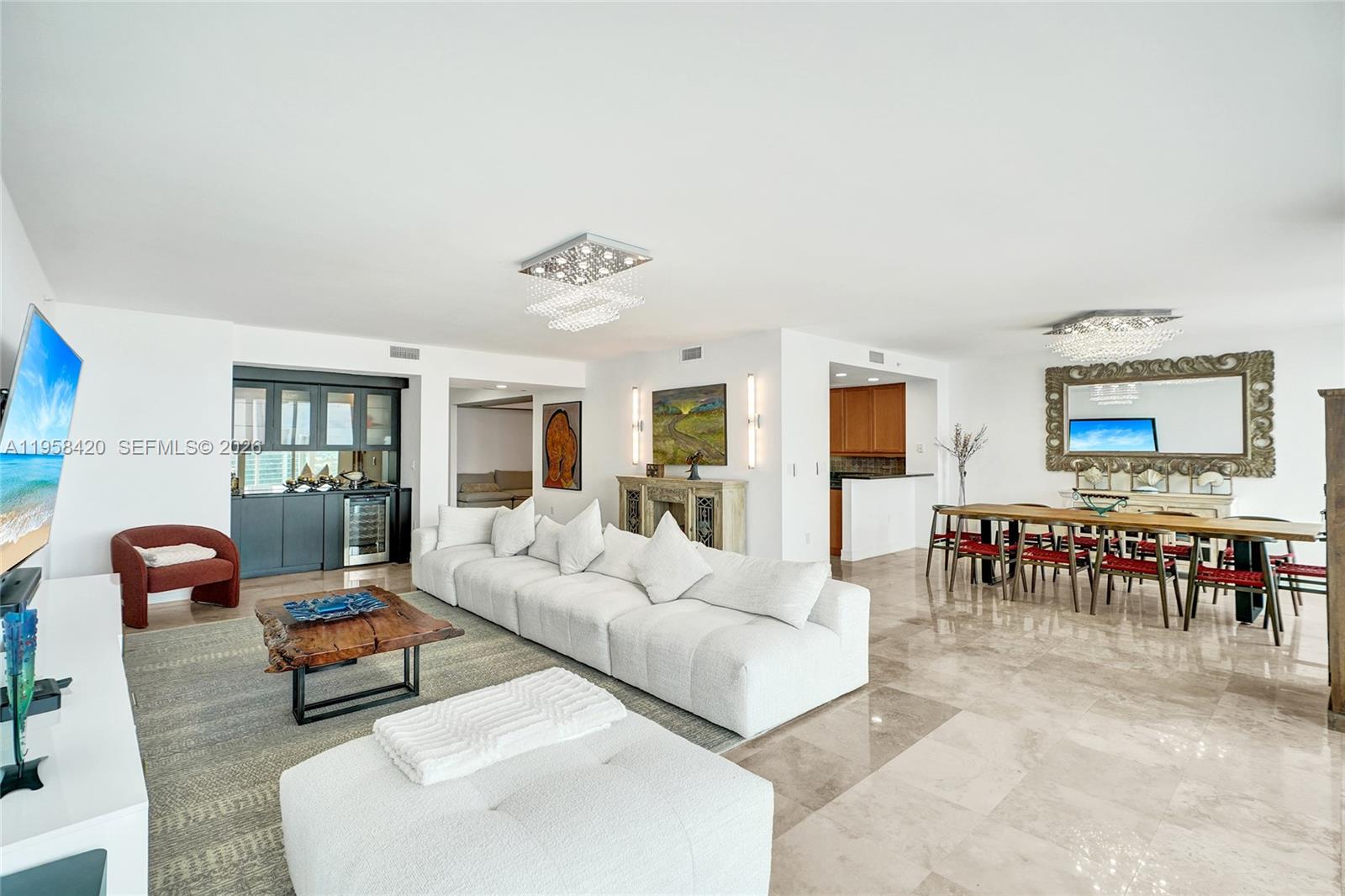 THE PENINSULA CONDO - Residential