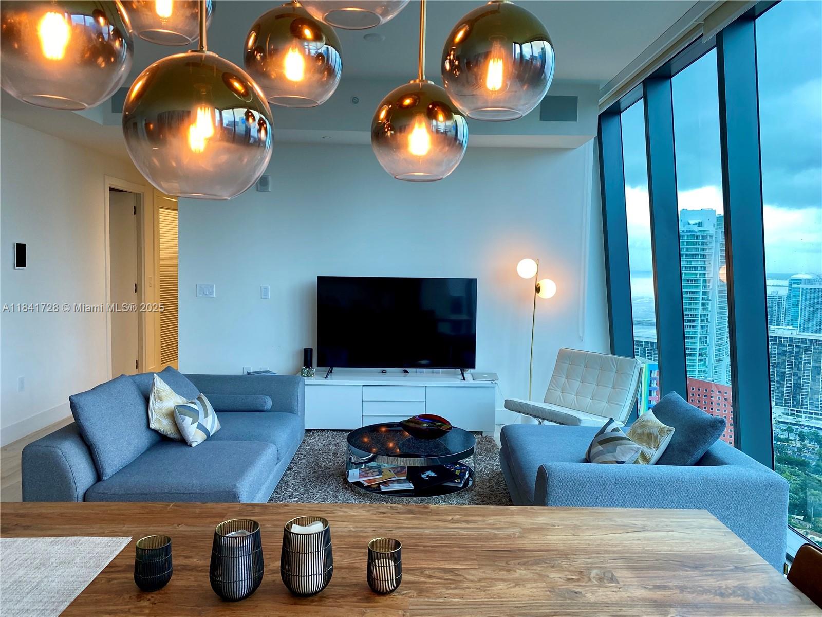 1451 Brickell Ave 4204