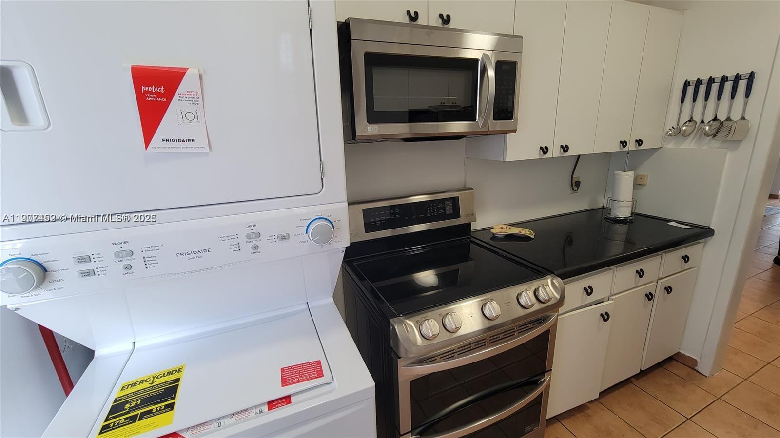 CASA DEL MAR CONDO - Residential Lease