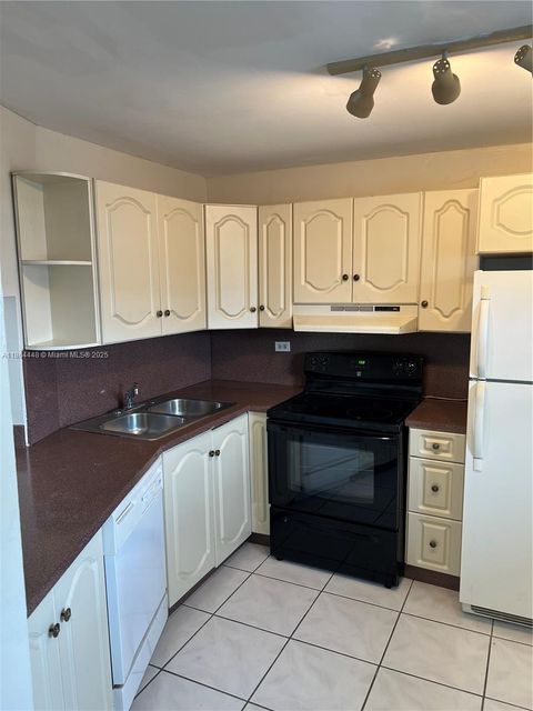 1680 NE 191st St 216-2 Miami FL 33179