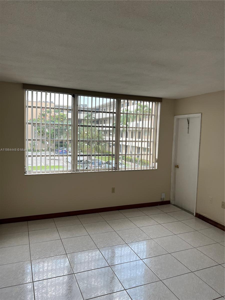 JADE WINDS GROUP ALLAMAND - Residential