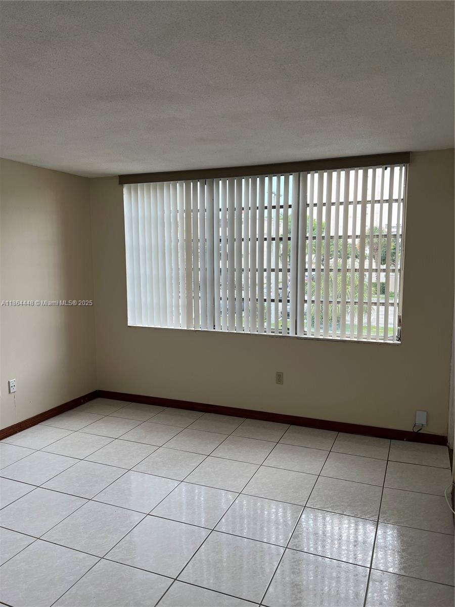 JADE WINDS GROUP ALLAMAND - Residential