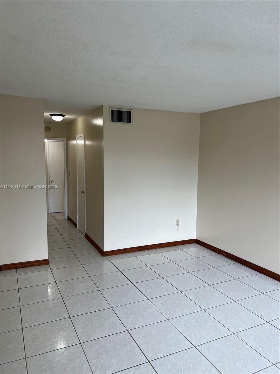 JADE WINDS GROUP ALLAMAND - Residential